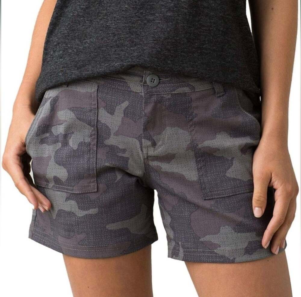NWT prAna Olivia Short 7 Inch Inseam Gravel Camo Size 0